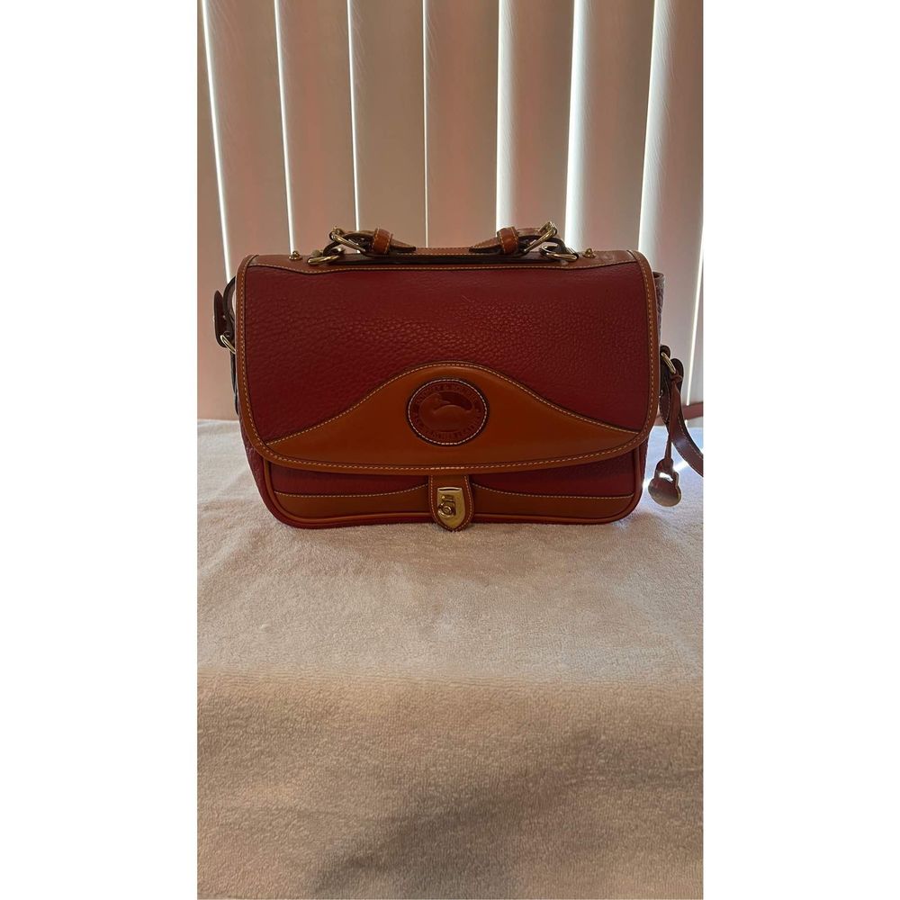 Vintage Dooney & Bourke Red leather Top Handle All Weather Crossbody 80's & 90's - Picture 2 of 10